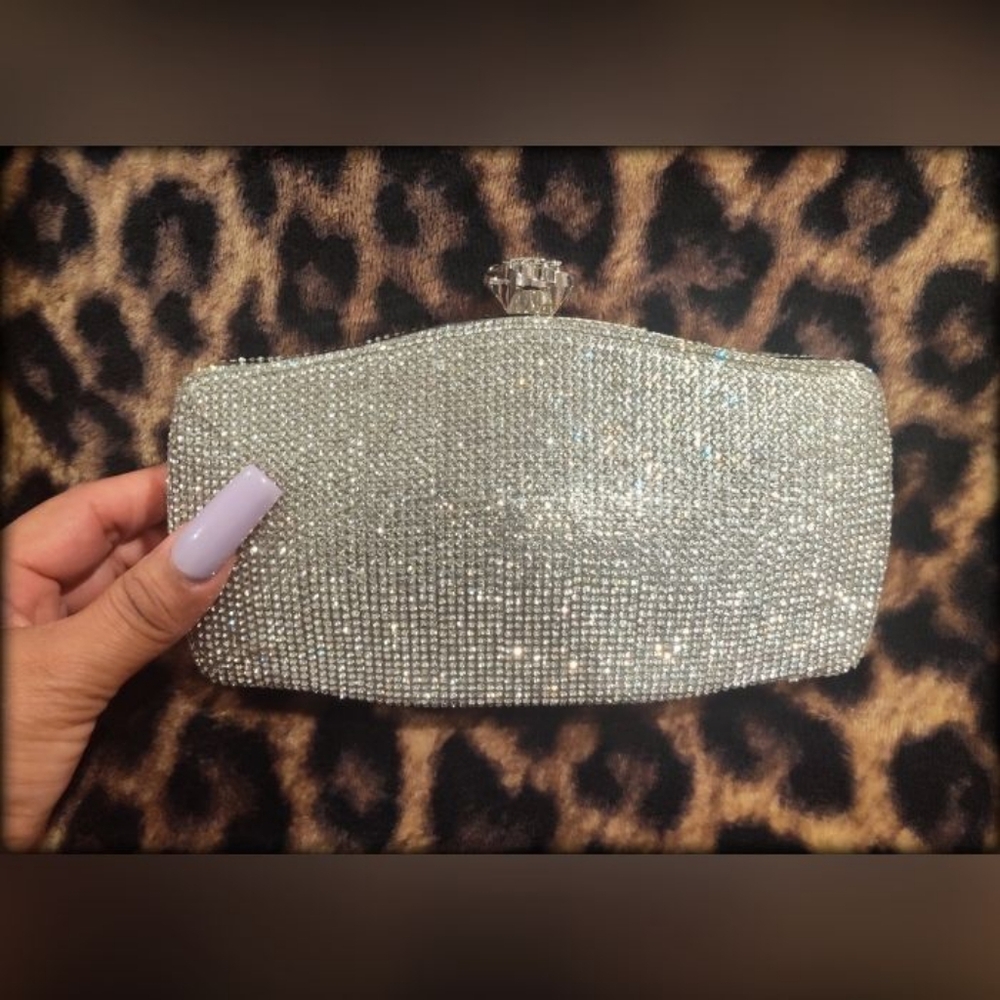 💎 Luxury Rhinestone Clutch💎